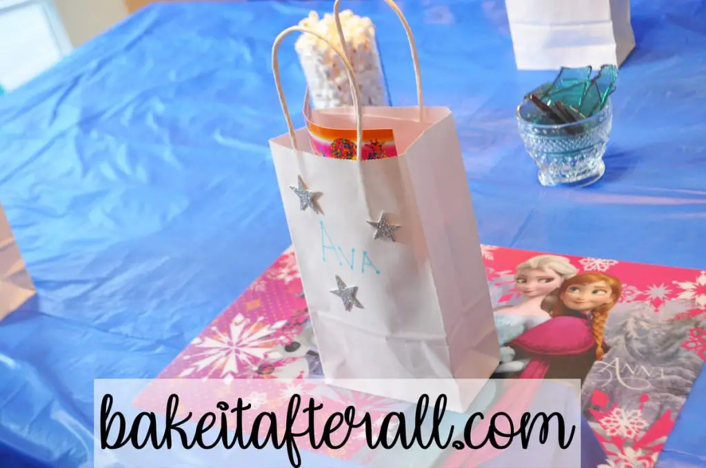 frozen party favors for kids on table
