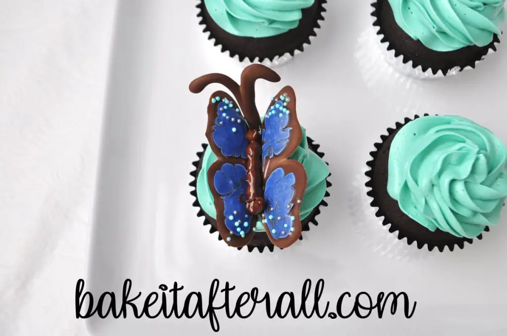 butterfly wings and antenna in a cupcake
