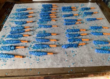 blue light saber pretzel sticks