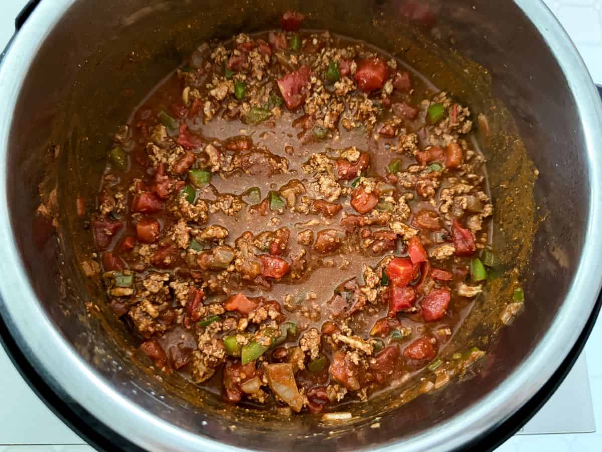 low carb turkey chili in an instant pot before slow cooking