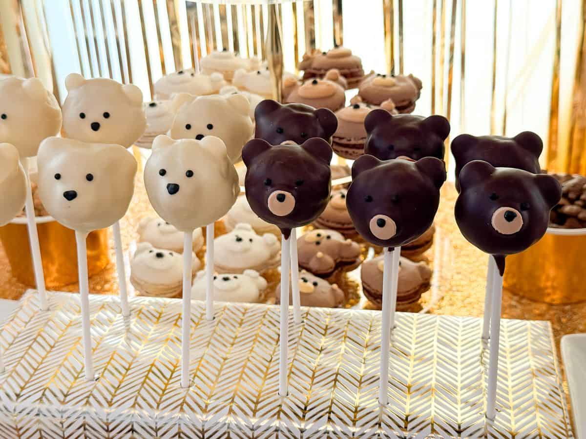 Polar Bear Cake Pops and Teddy Bear Cake Pops in a decorative display holder