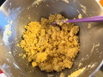 cake pop mix in a bowl