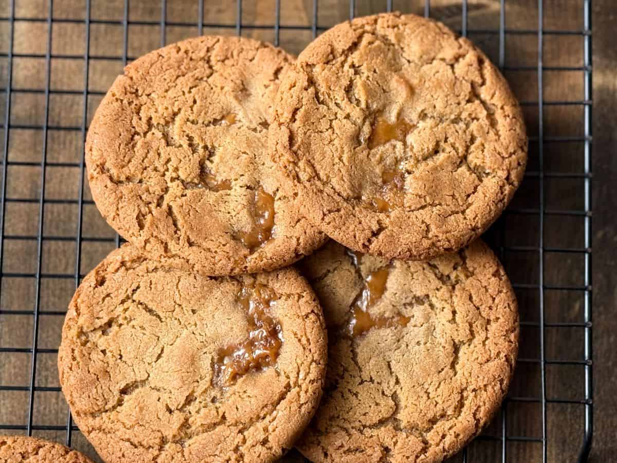 Caramel Browned Butter Cookies on a wire rack