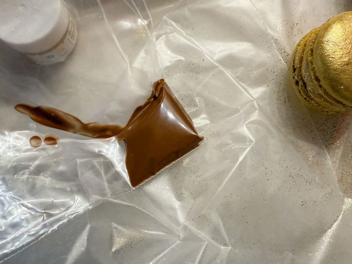 a sandwich bag with some melted chocolate inside
