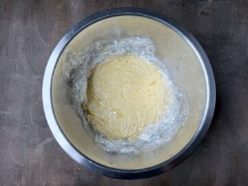 plastic warp pressed into the surface of eggnog pastry cream