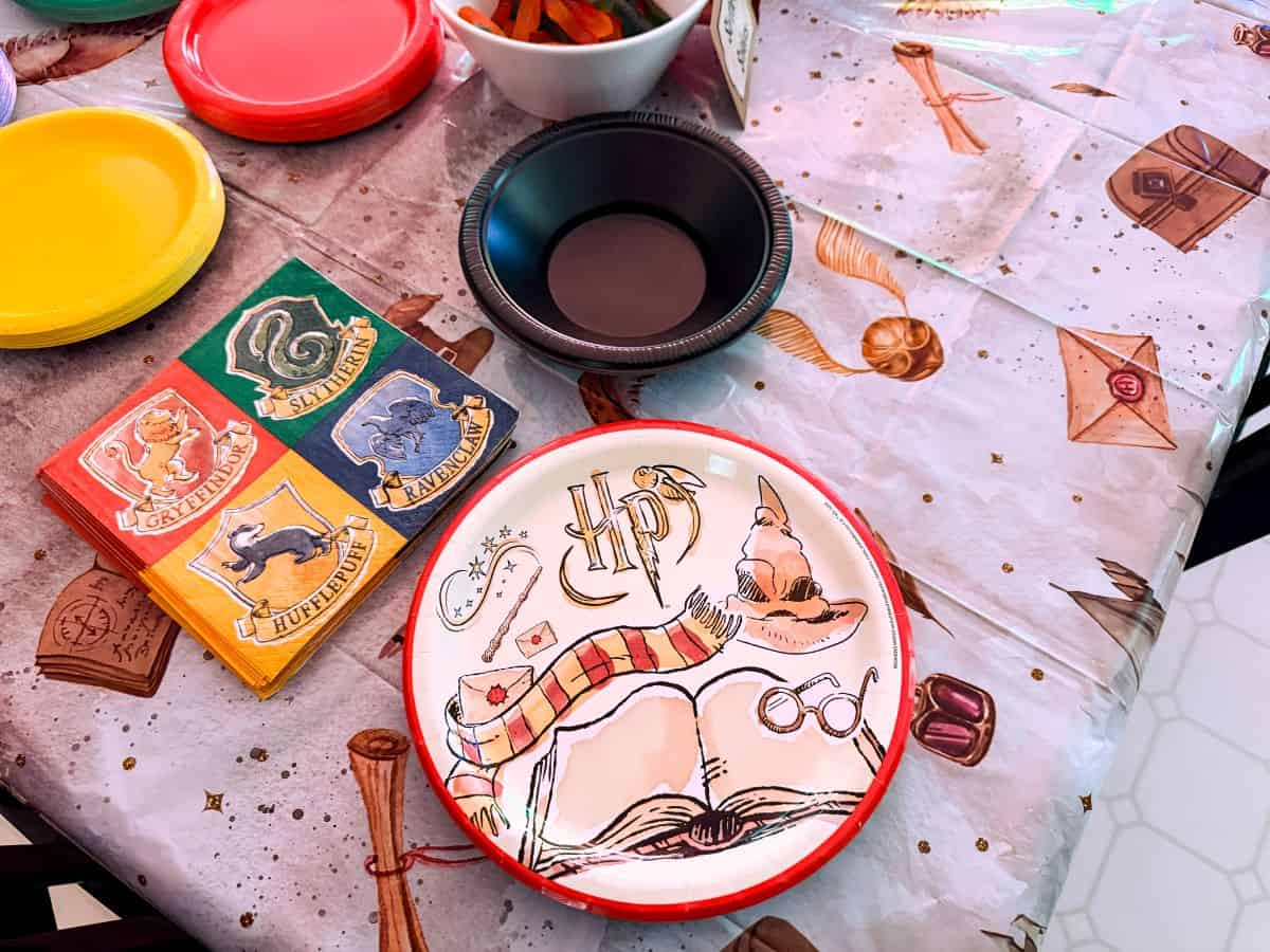 Harry Potter Plates and napkins